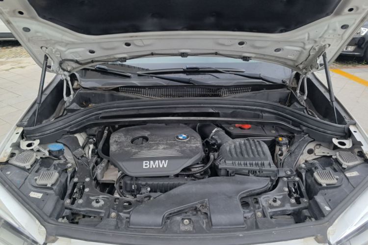 BMW X1 2017 #20 BMW X1 2017 car image #20