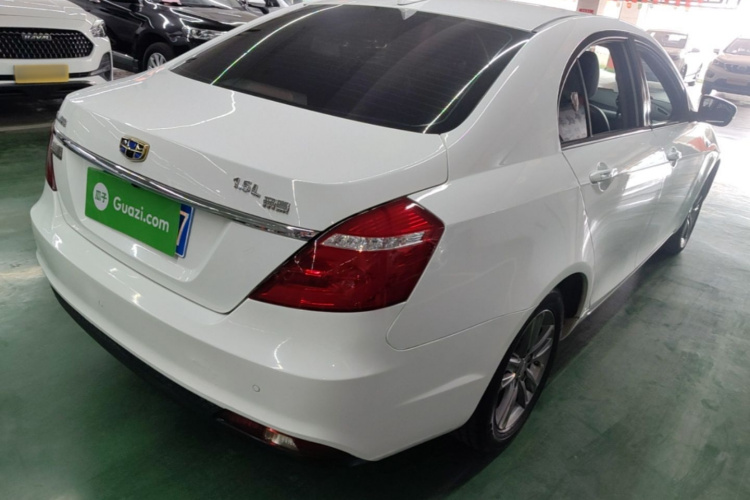 GEELY Emgrand 2018 car image #7
