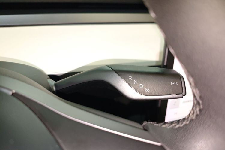 Tesla Model 3 2021 #14 Tesla Model 3 2021 car image #14