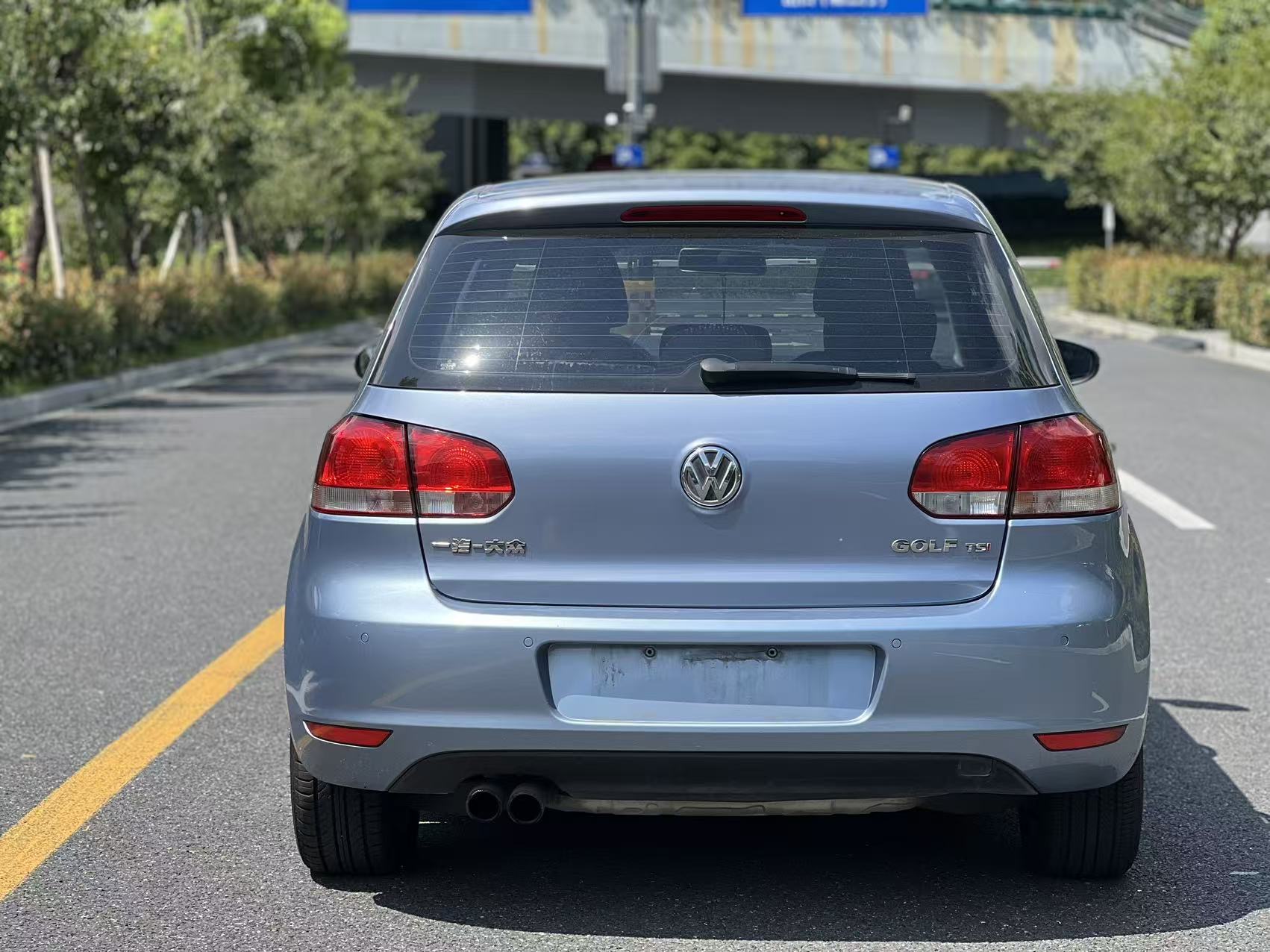 Volkswagen Golf 2012 car image #6