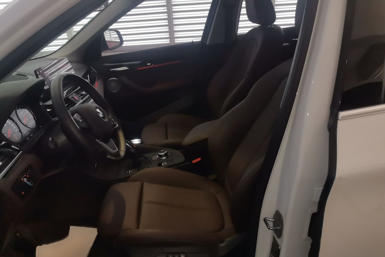 BMW X1 2023 #19 BMW X1 2023 immagine di auto #19