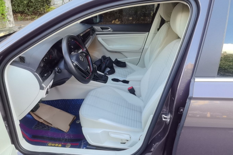 Volkswagen Lavida 2019 #15 Volkswagen Lavida 2019 car image #15