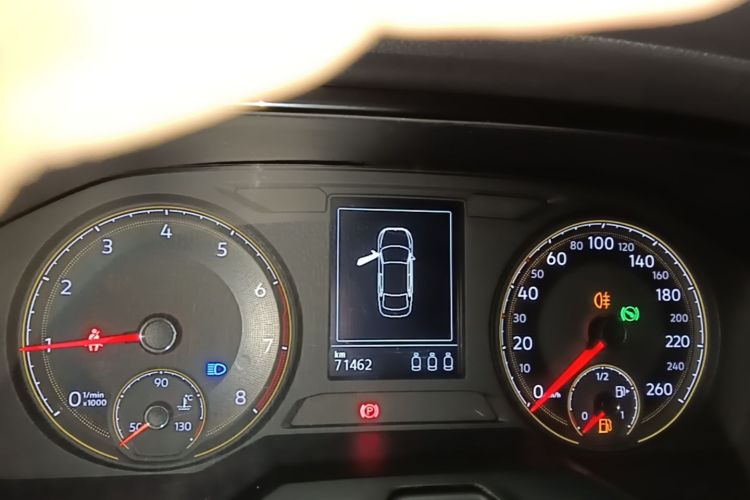 Volkswagen Lavida 2020 car image #12