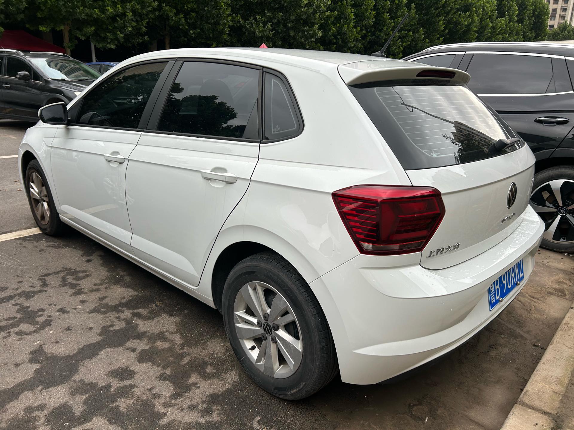 Volkswagen Polo 2023 car image #4