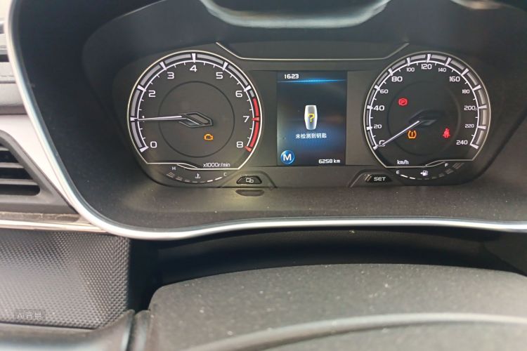 GEELY Binray 2020 изображение автомобиля #14