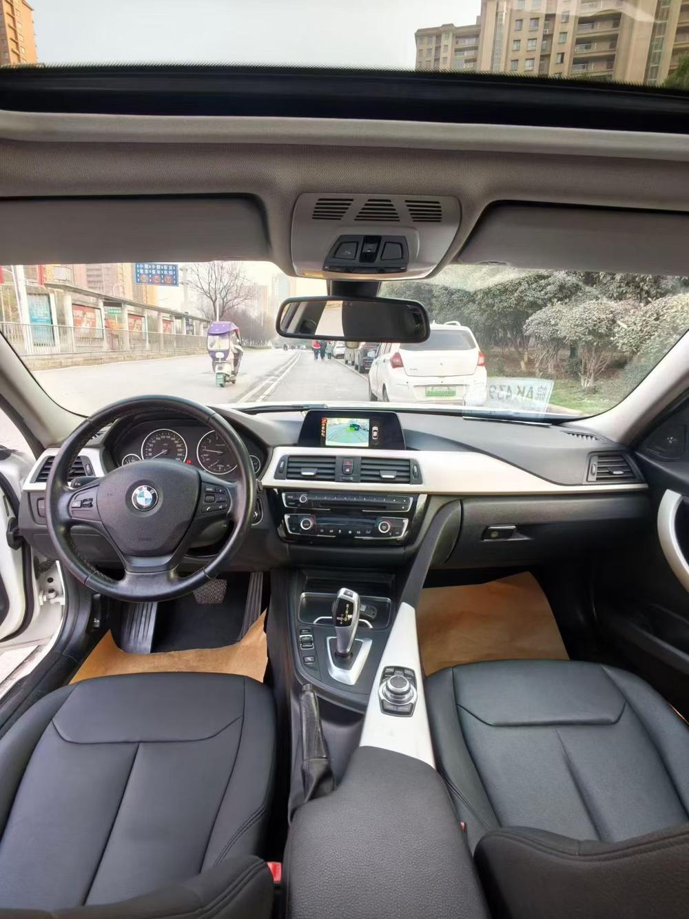 BMW 3 Series 2016 car image #9