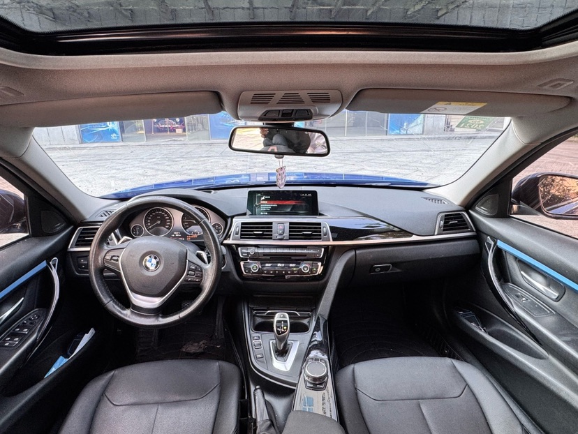 BMW 3 Series 2017 #6 BMW 3 Series 2017 car image #6