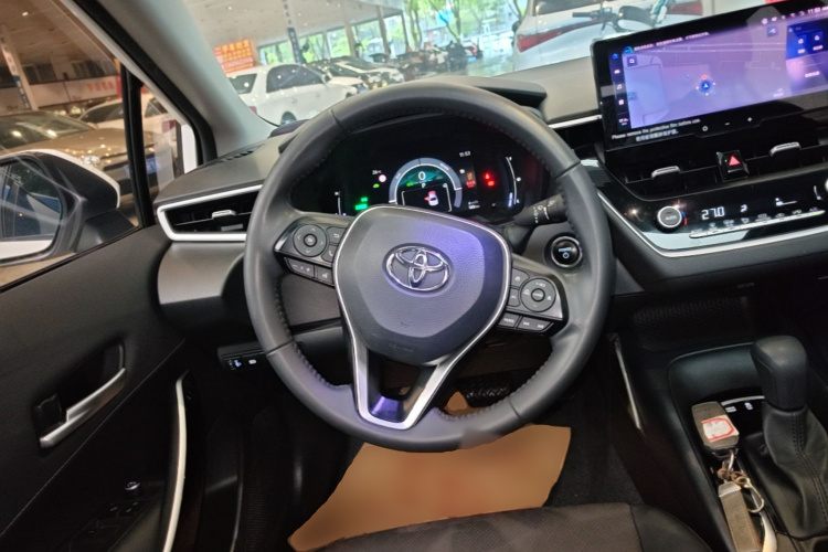 Toyota Corolla 2024 car image #11