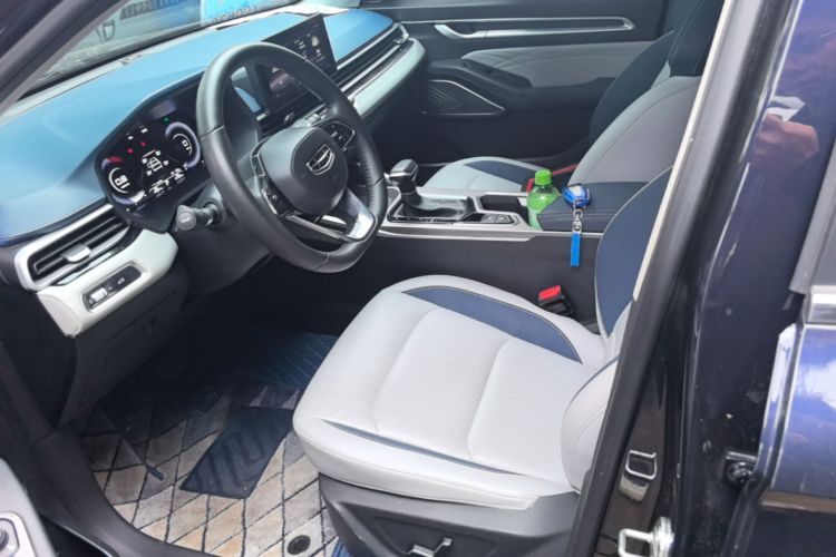 GEELY Emgrand 2023 image de voiture #15