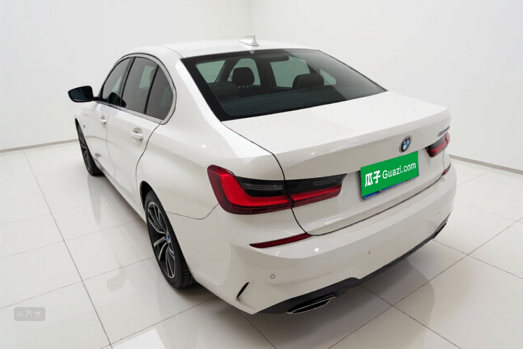BMW 3 Series 2022 #5 BMW 3 Series 2022 car image #5