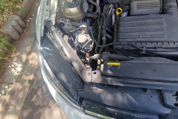 Volkswagen Golf 2019 car image #8