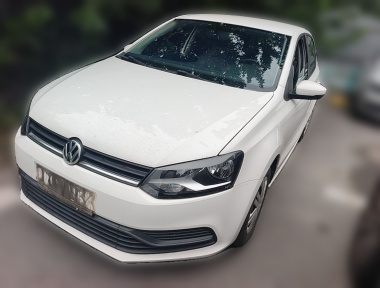 Volkswagen Polo 2016 car image 