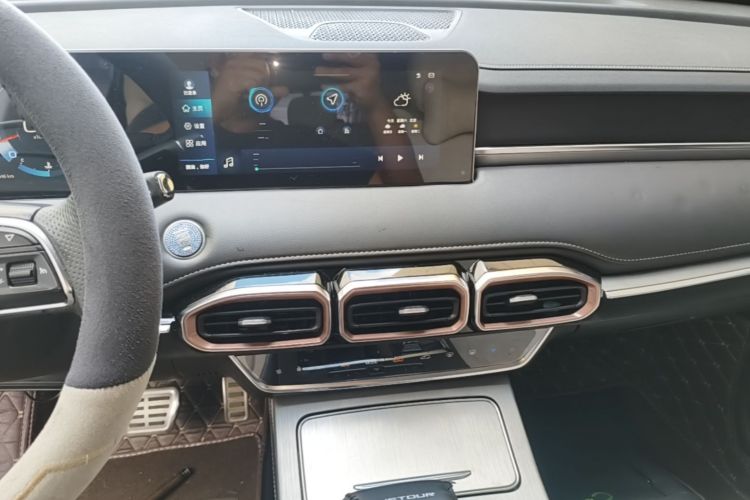 Jetour X70 PLUS 2020 car image #13