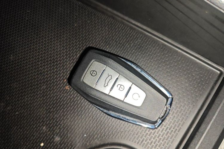 GEELY Binray 2024 #11 GEELY Binray 2024 صورة سيارة #11