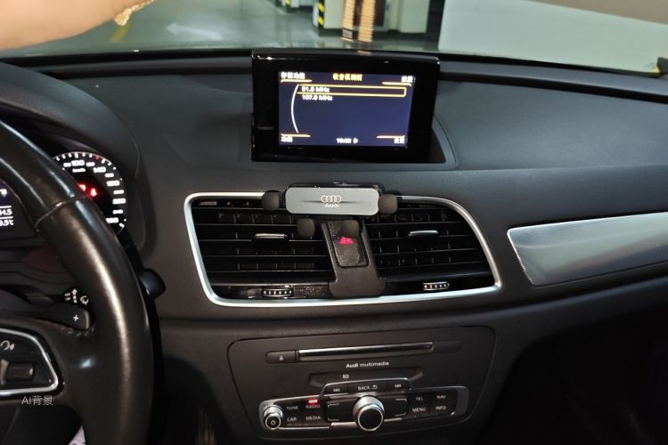 Audi Q3 2017 #15 Audi Q3 2017 car image #15