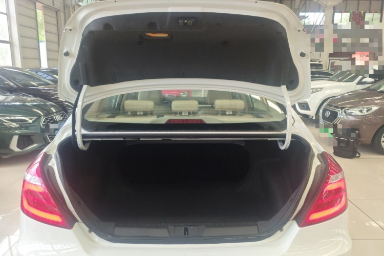 GEELY Emgrand 2017 изображение автомобиля #19