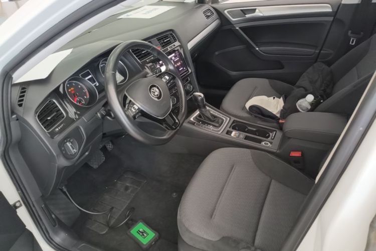 Volkswagen Golf 2019 #17 Volkswagen Golf 2019 car image #17