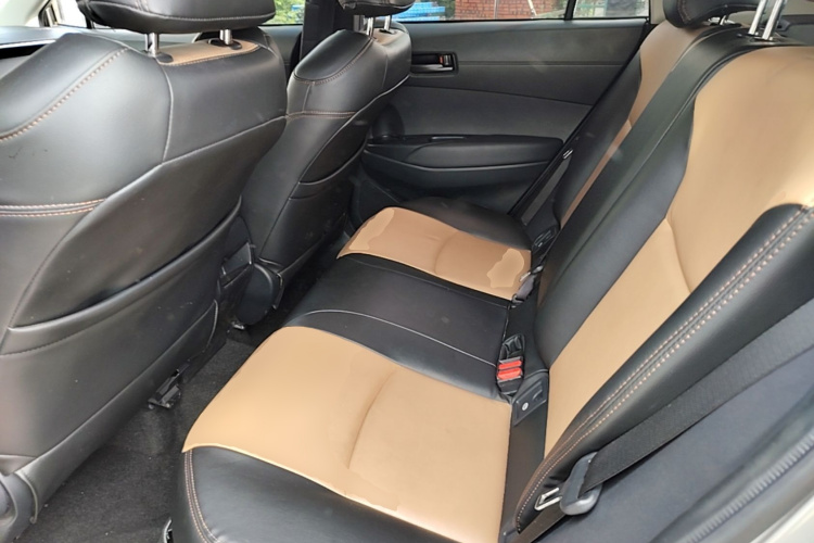 Toyota Corolla Cross 2024 صورة سيارة #17