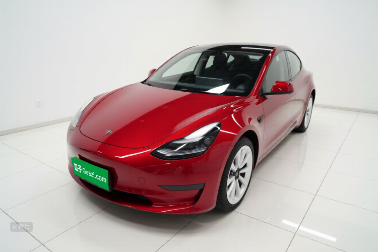 Tesla Model 3 2023 car image #2