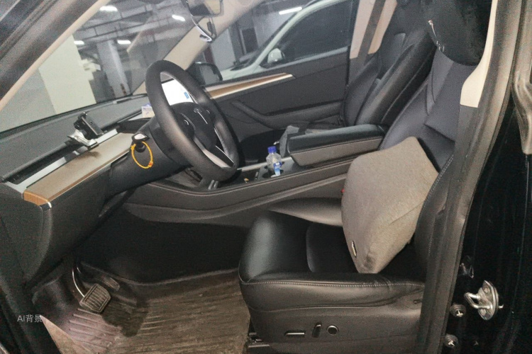 Tesla Model Y 2021 #17 Tesla Model Y 2021 car image #17