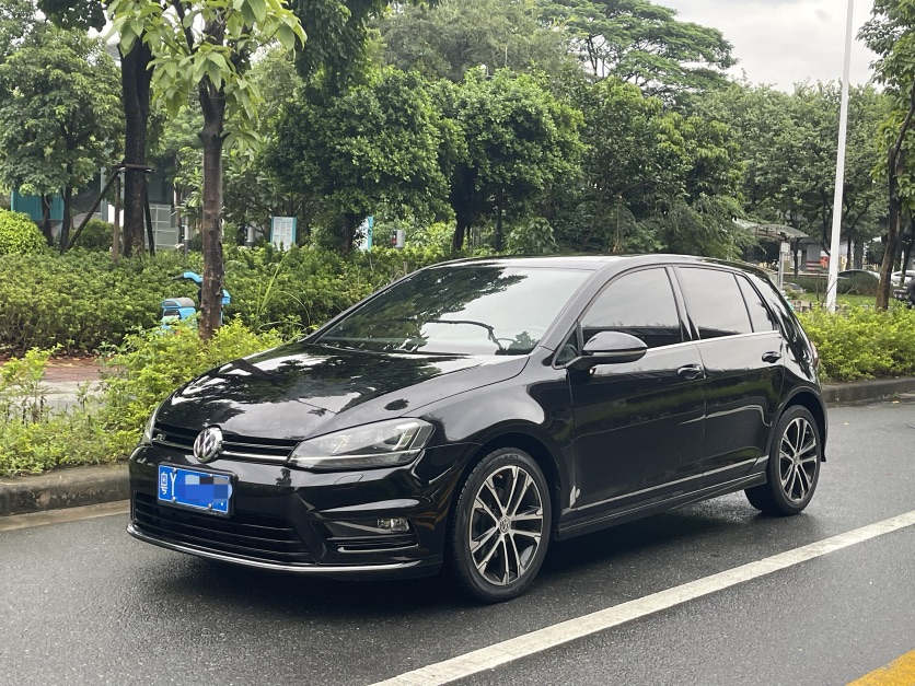 Volkswagen Golf 2017 صورة سيارة 