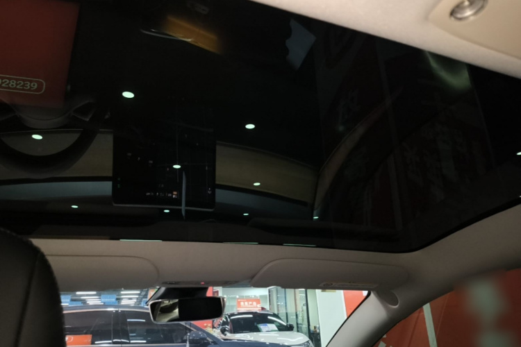 Tesla Model 3 2021 #18 Tesla Model 3 2021 car image #18