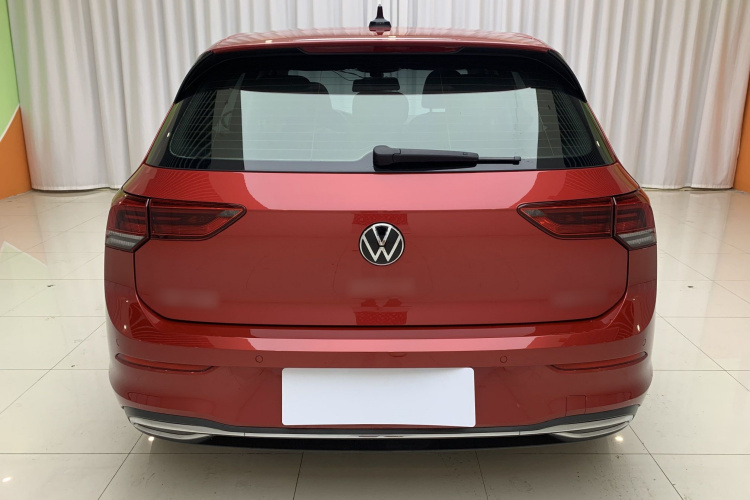 Volkswagen Golf 2022 car image #6