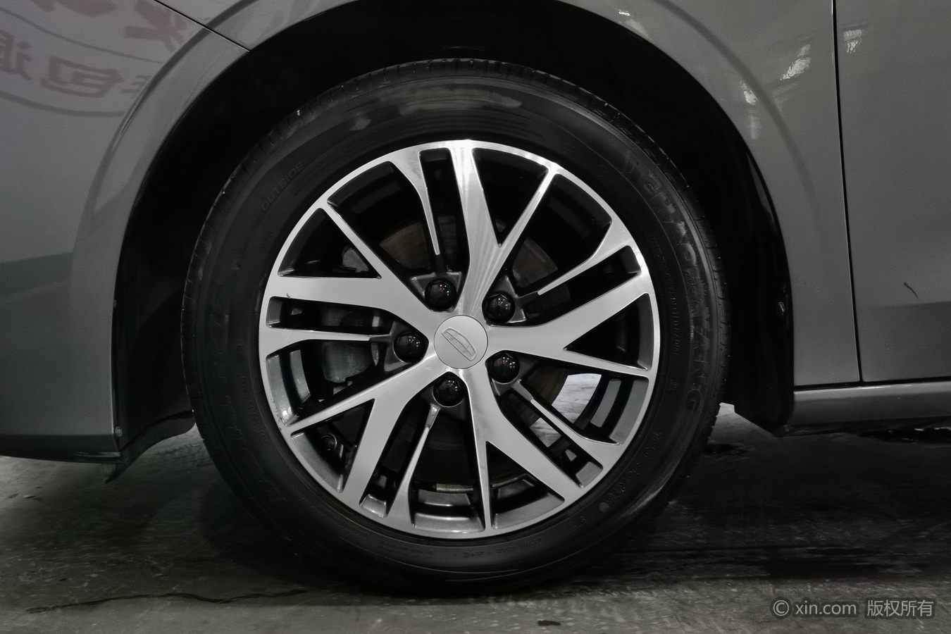 GEELY Emgrand 2025 #7 GEELY Emgrand 2025 car image #7