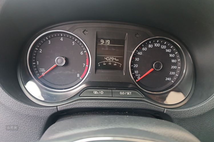 Volkswagen Polo 2017 #14 Volkswagen Polo 2017 car image #14