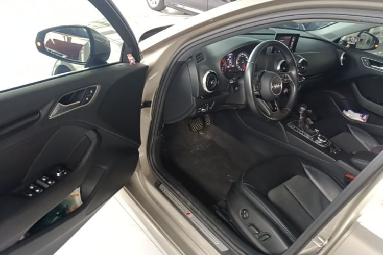 Audi A3 2018 #16 Audi A3 2018 car image #16