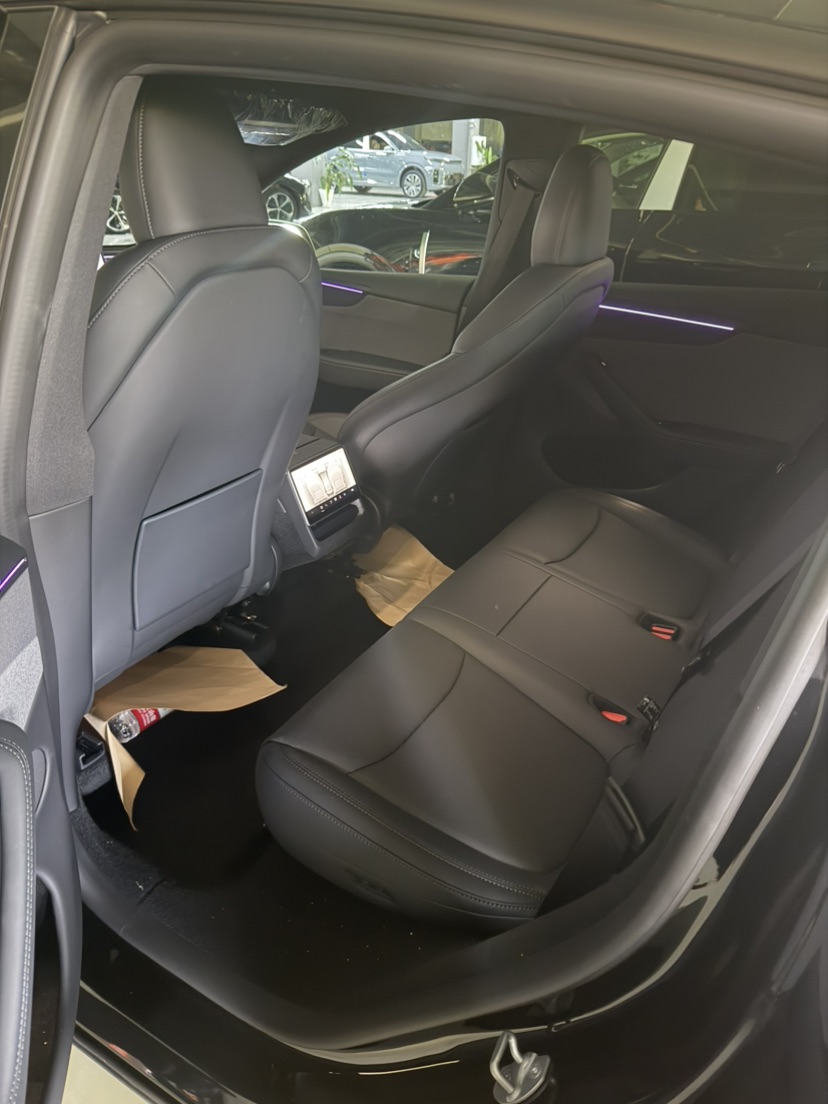 Tesla Model Y 2026 car image #6