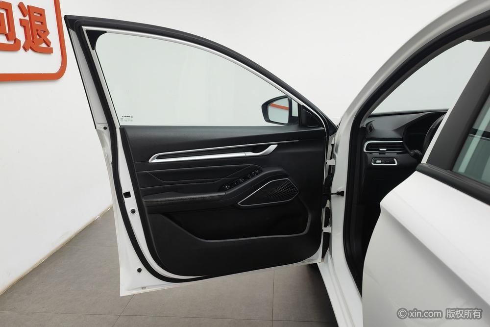 GEELY Emgrand 2023 car image #21