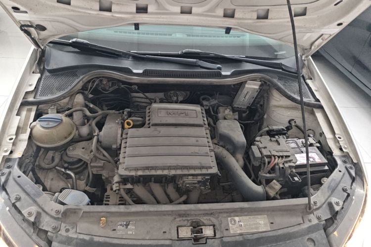 Volkswagen Polo 2019 car image #20