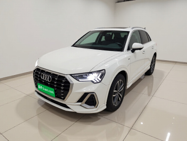 Audi Q3 2022 Audi Q3 2022 car image