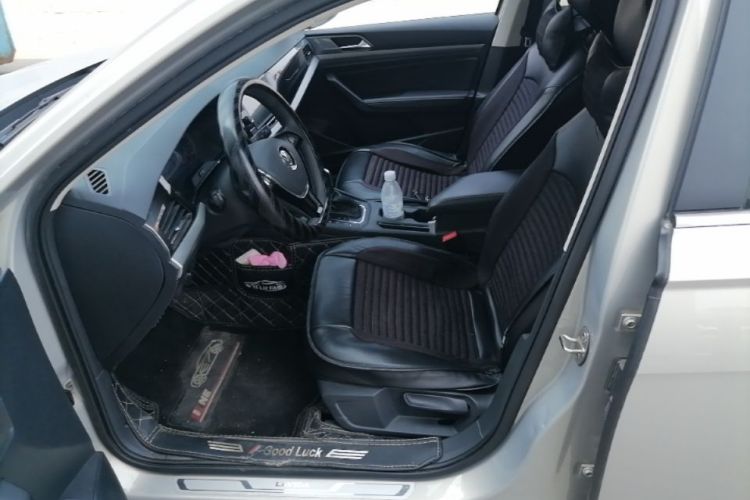 Volkswagen Lavida 2020 car image #17