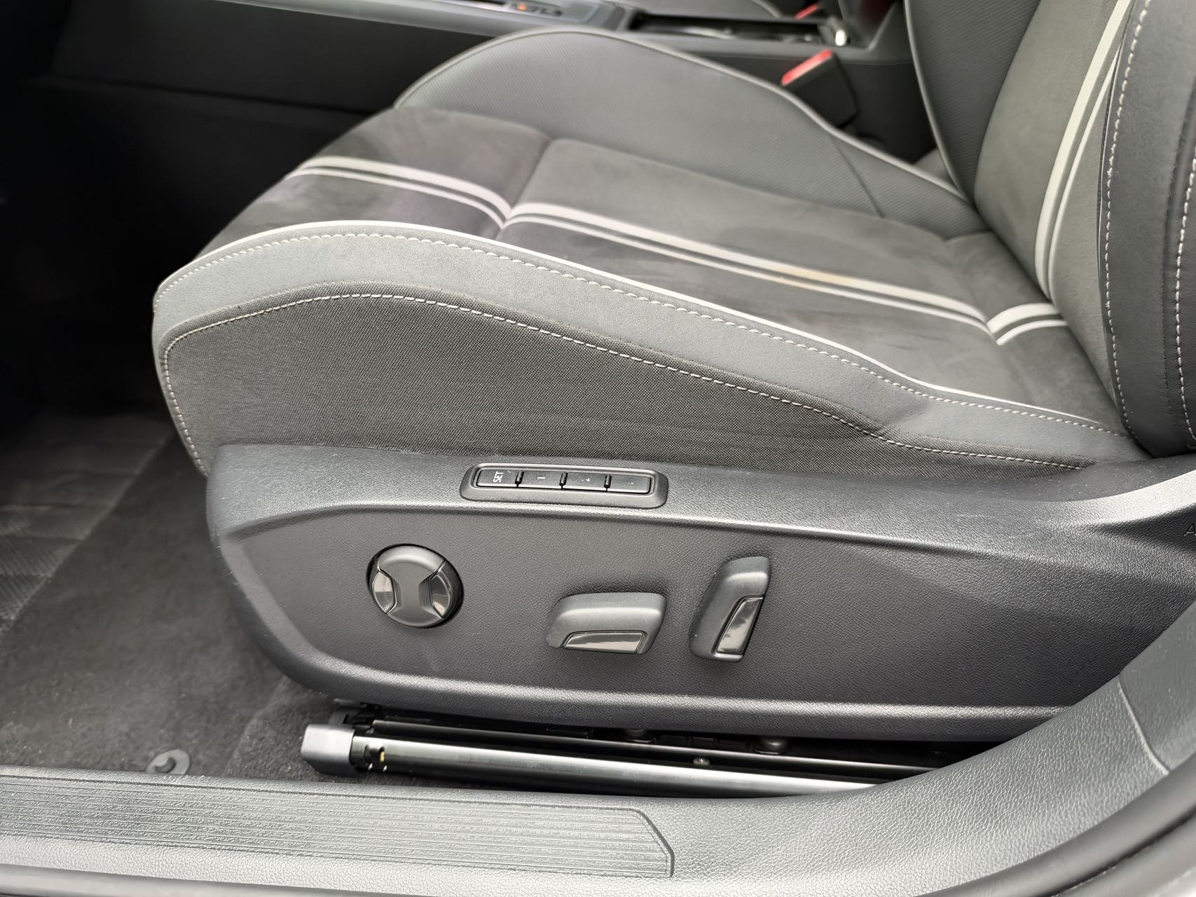 2022 imagen de coche #10