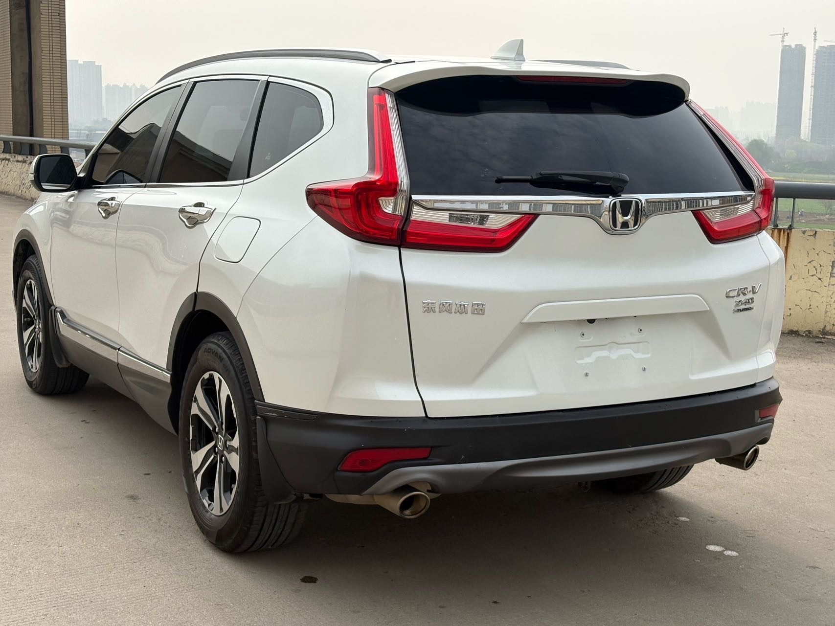 Honda CR-V 2019 car image #9