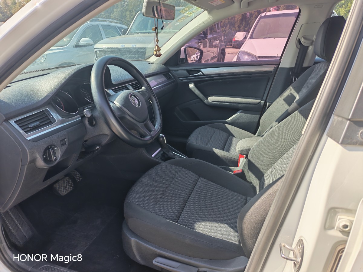Volkswagen Bora 2018 imagem de carro #8