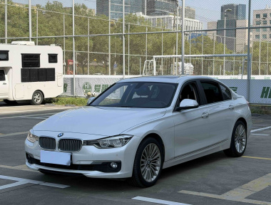 BMW 3 Series 2018 car image 