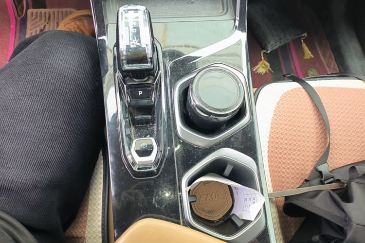 GEELY Boyue L 2023 #14 GEELY Boyue L 2023 изображение автомобиля #14