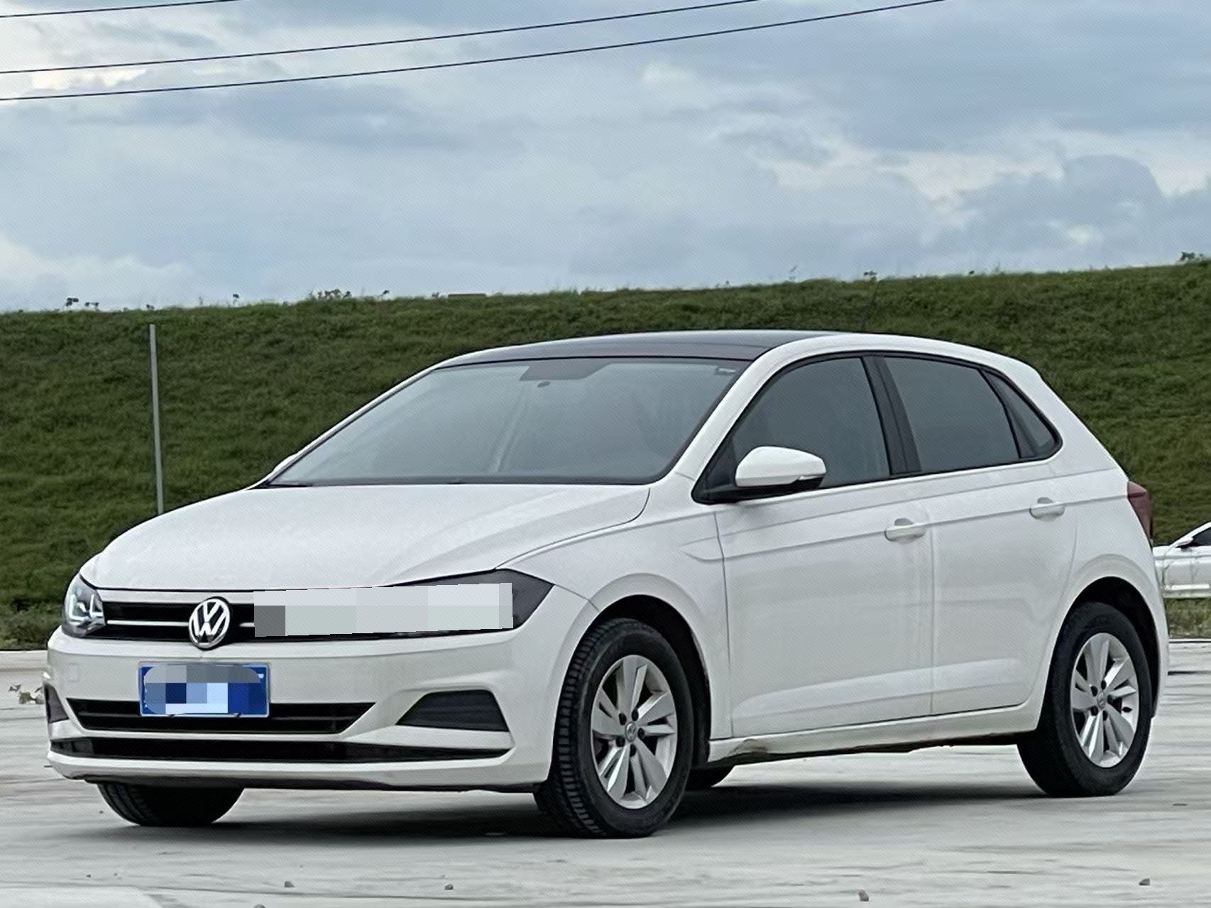 Volkswagen Polo 2020 car image 