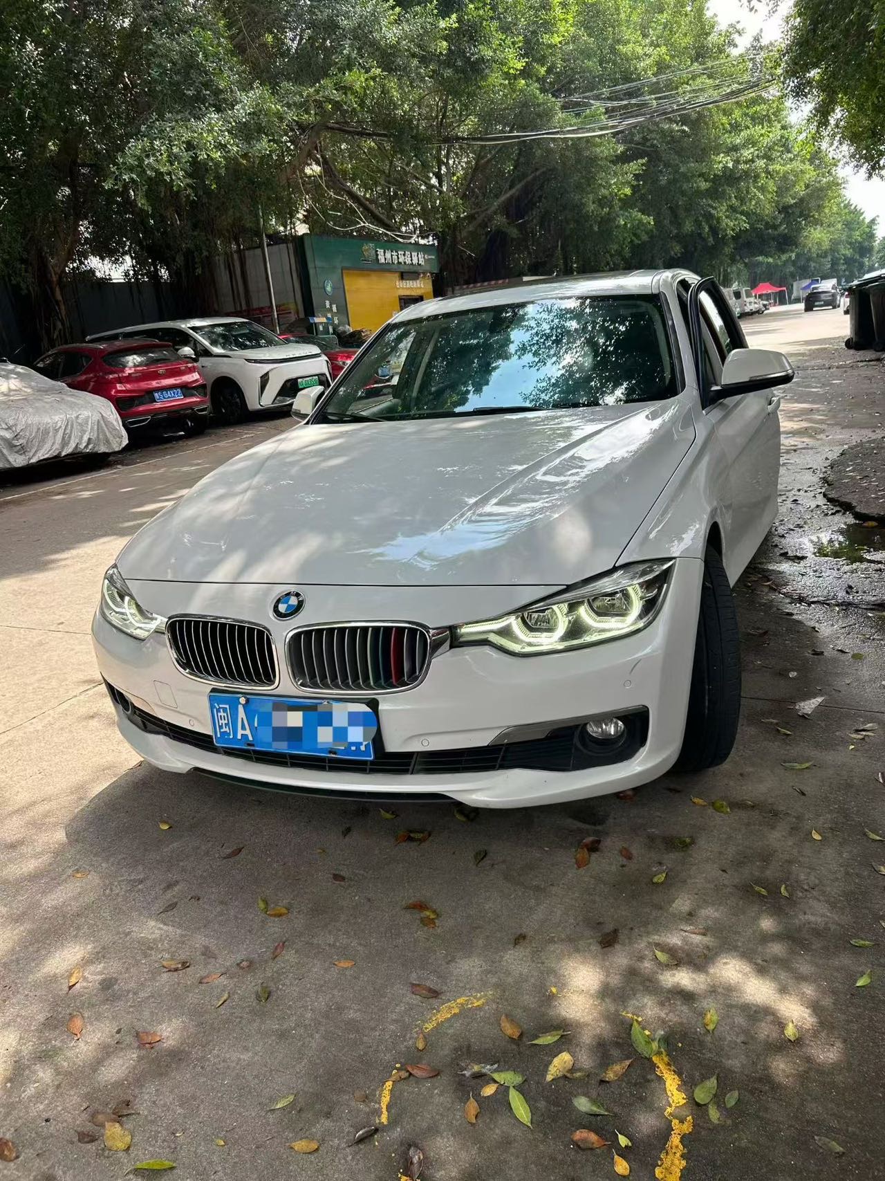 BMW 3 Series 2018 BMW 3 Series 2018 car image