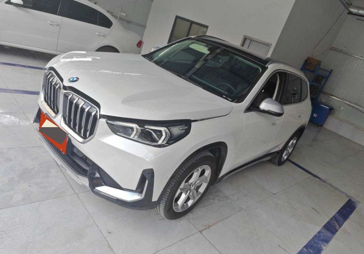 BMW X1 2023 BMW X1 2023 car image