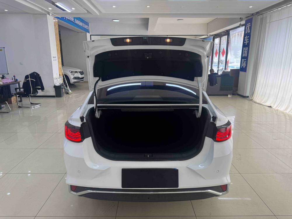 GEELY Emgrand L 2022 #21 GEELY Emgrand L 2022 صورة سيارة #21