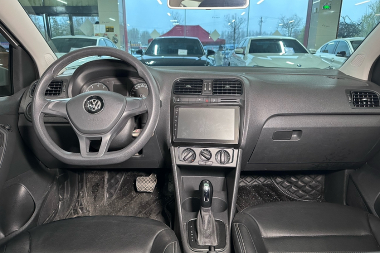 Volkswagen Polo 2018 #22 Volkswagen Polo 2018 car image #22