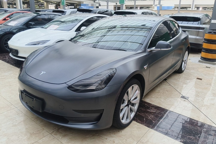 Tesla Model 3 2020 #2 Tesla Model 3 2020 صورة سيارة #2