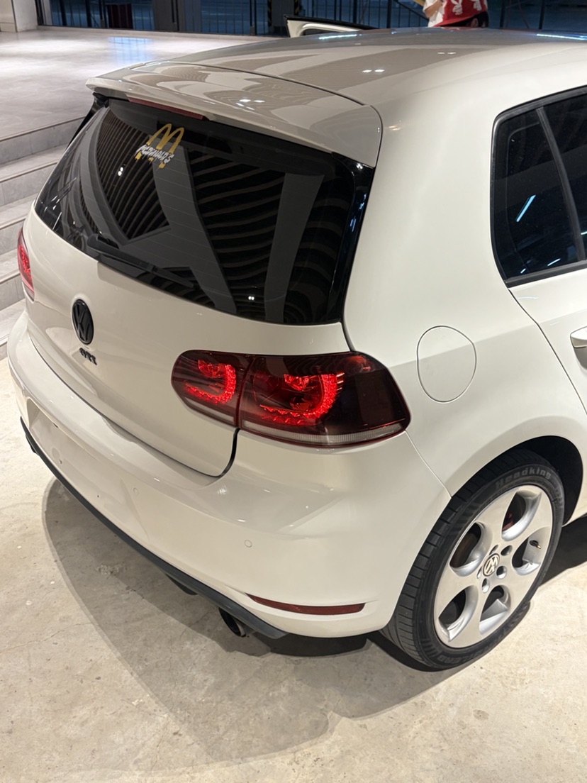 Volkswagen GolfGTI 2011 car image #3
