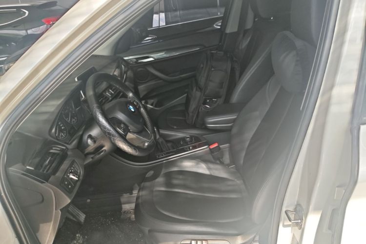 BMW X1 2017 immagine di auto #15