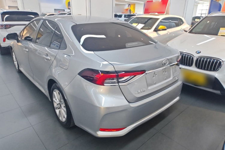 Toyota Corolla 2024 #5 Toyota Corolla 2024 صورة سيارة #5
