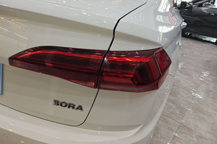 Volkswagen Bora 2020 car image #8